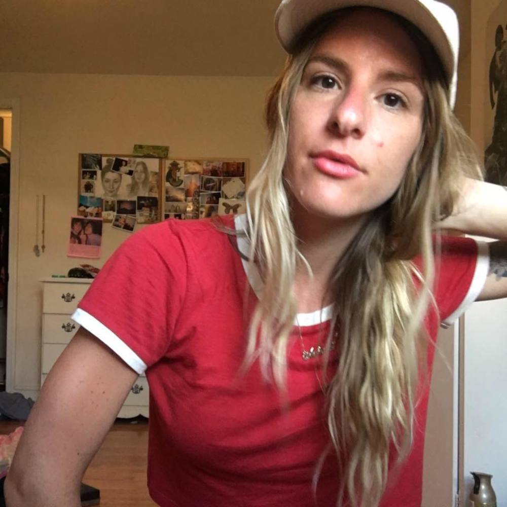 Meet your Posher, Antonia